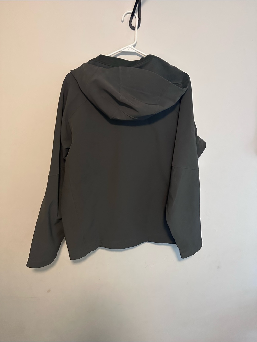 Patagonia Hooded Jacket - Grey - Picture 2 of 6